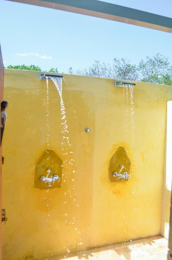 Forestville Yala Exterior foto